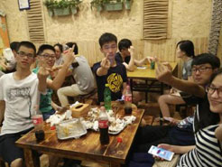郴州烧烤加盟,学烧烤技术,开烧烤店多少钱疯狂烤翅加盟